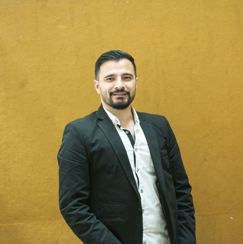 Лиза Каверина